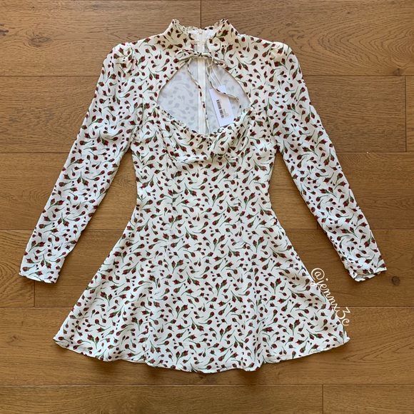 ❌[SOLD]❌Reformation Vivianne Dress || Marion - Picture 5 of 16